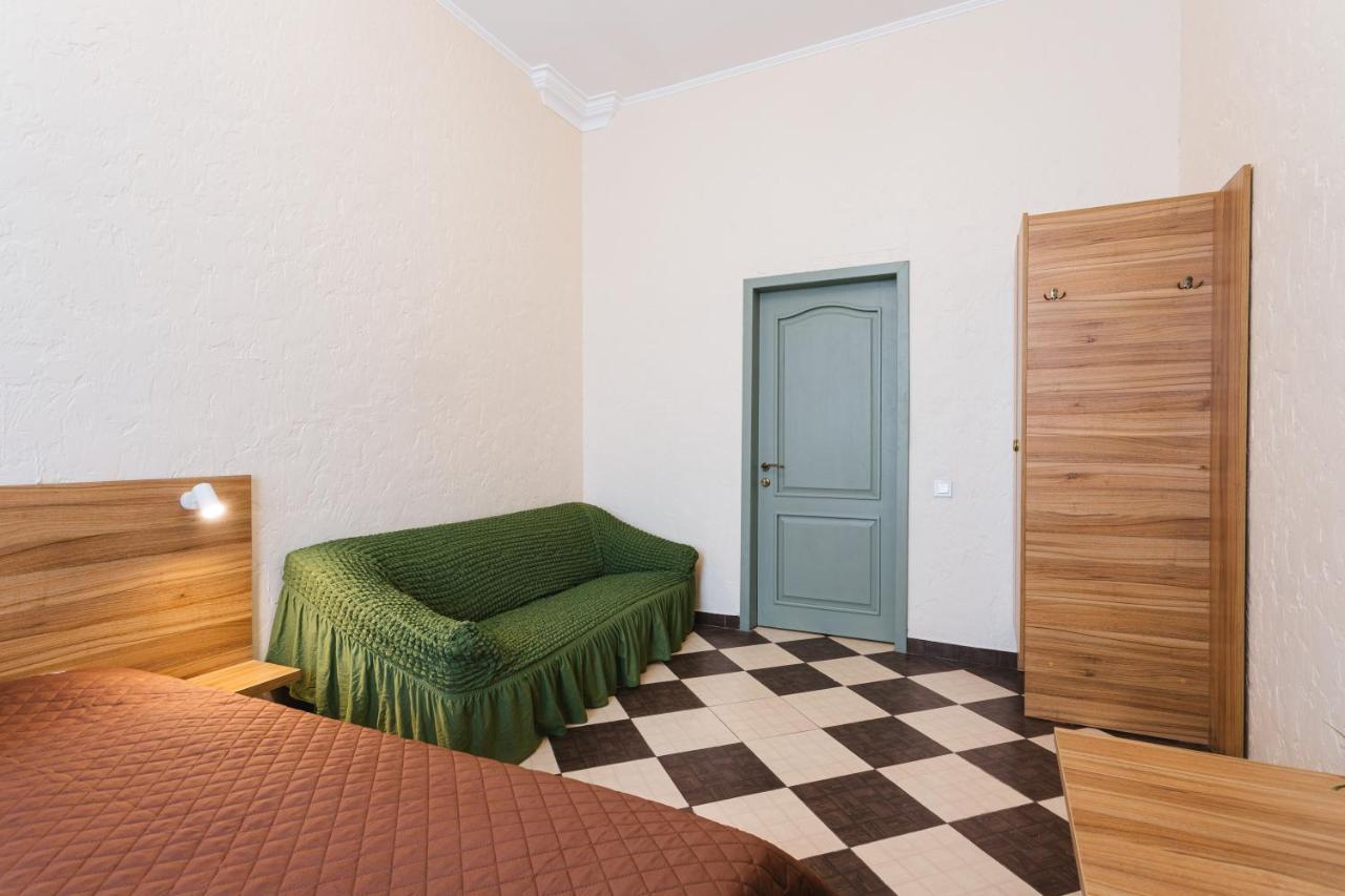Mini Hotel Non-Stop Kijev Kültér fotó